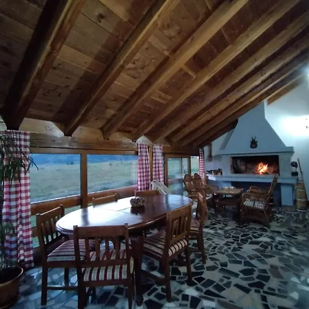 Kuca Za Odmor Ljiljana * Risovac